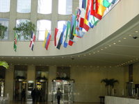 World_Trade_Center_-_Before_-_Main_entrance_with_the_flags_o.JPG